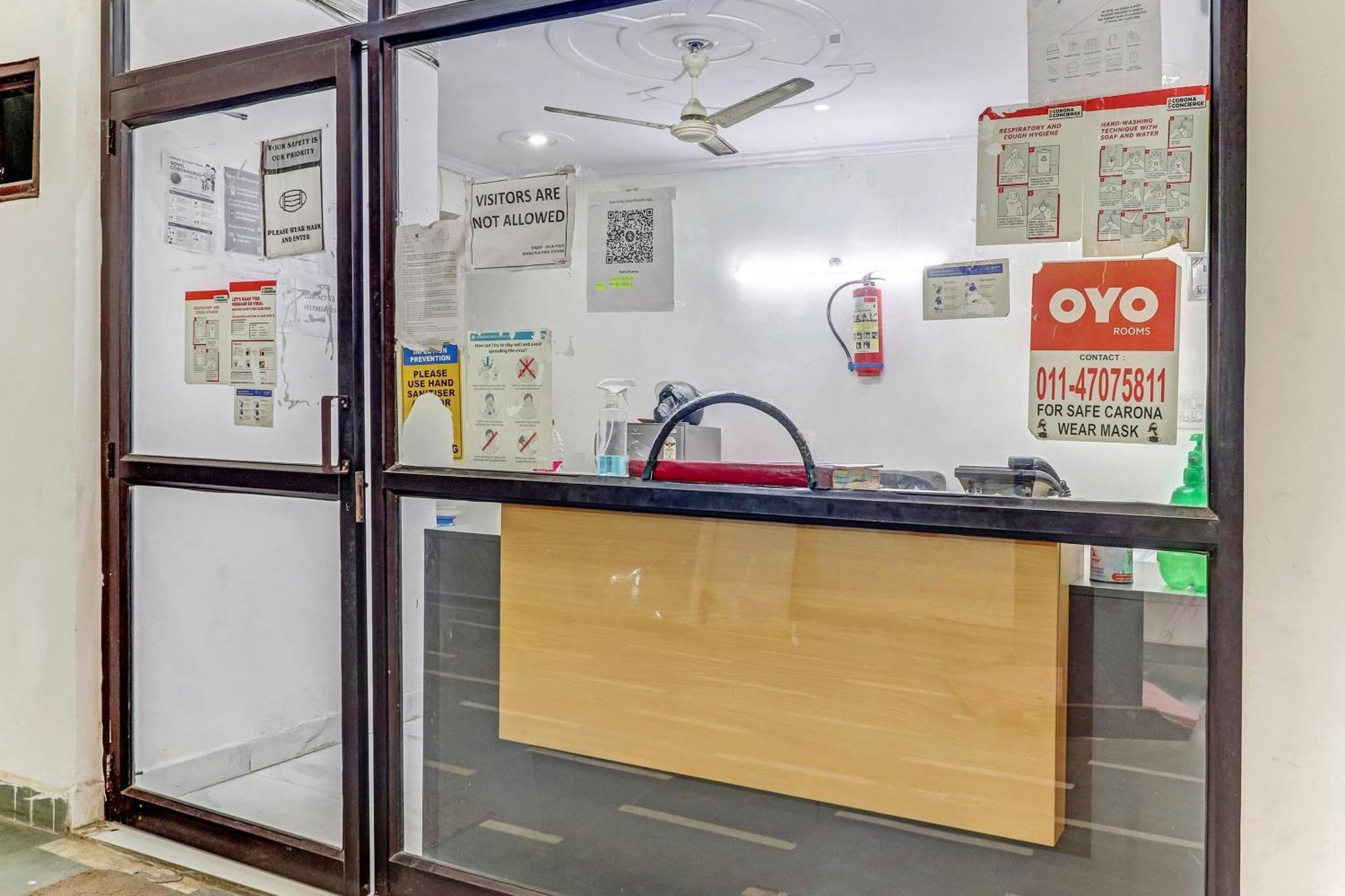Hotel O Cozy Stay Дели Экстерьер фото